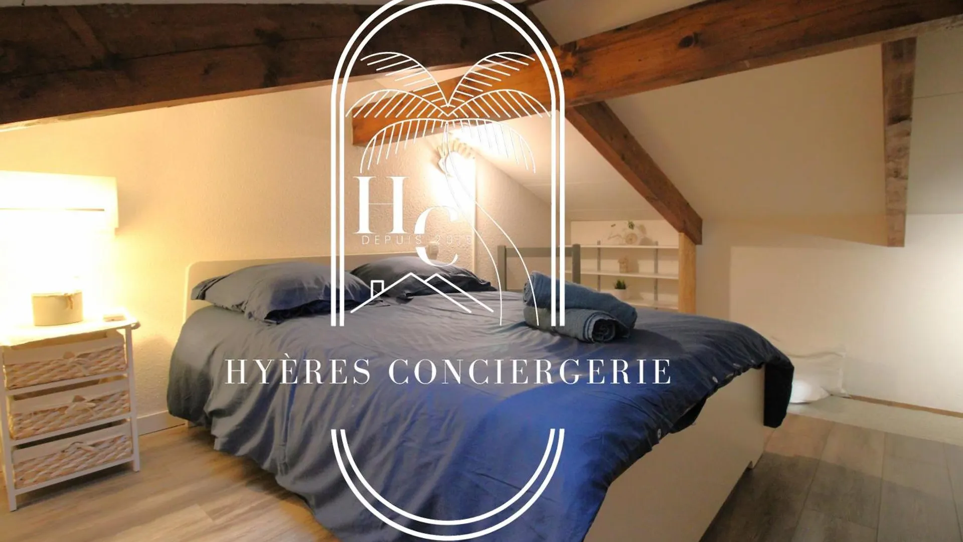 Appartement Triplex Le Port d'Hyères-400m-CLIM/WIFI/PARKING France