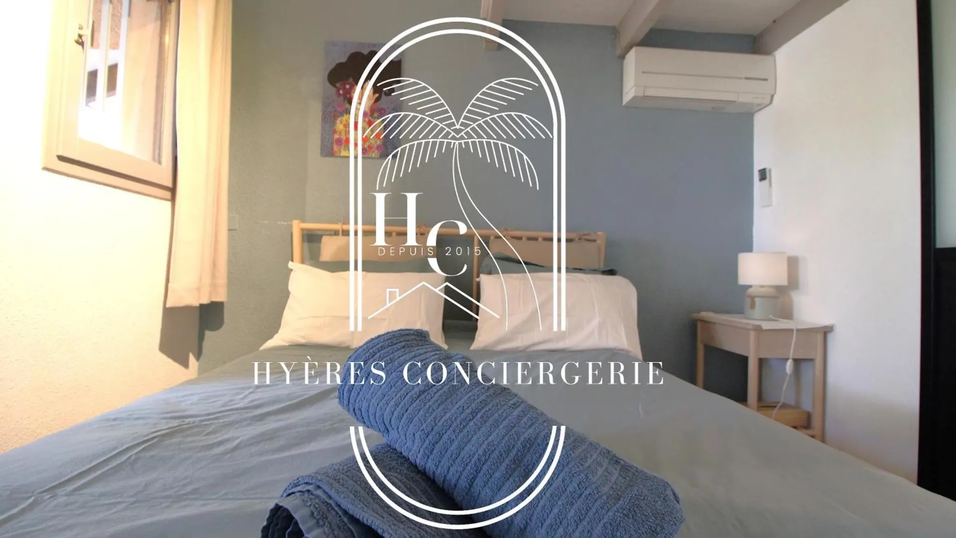 Appartement Triplex Le Port d'Hyères-400m-CLIM/WIFI/PARKING